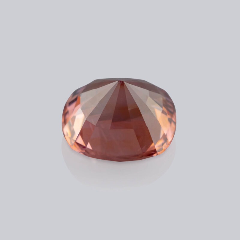 Spinelle rose pêche 2.21 carat(s)