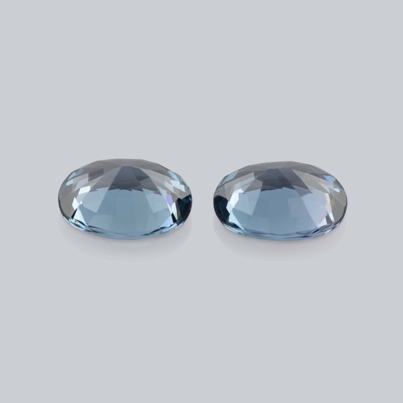 spinelle gris bleu 3.07 carat(s)